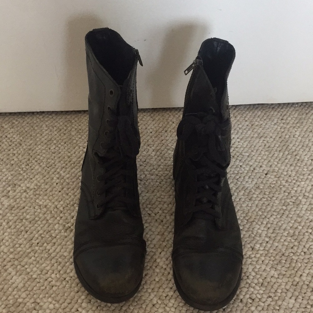 Steve Madden black combat boots size 9